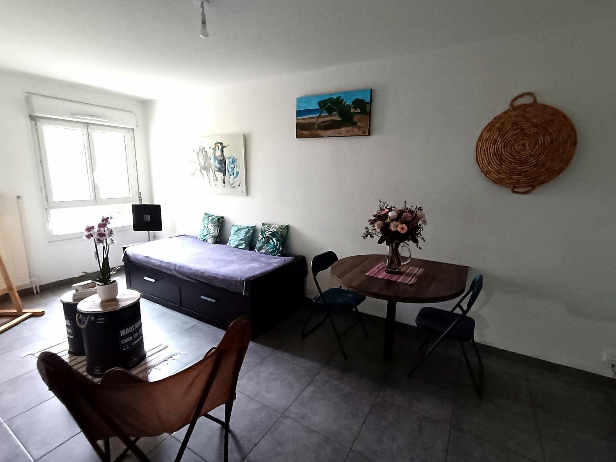 Appartement Cosy 4 Personnes Macon Luaran gambar
